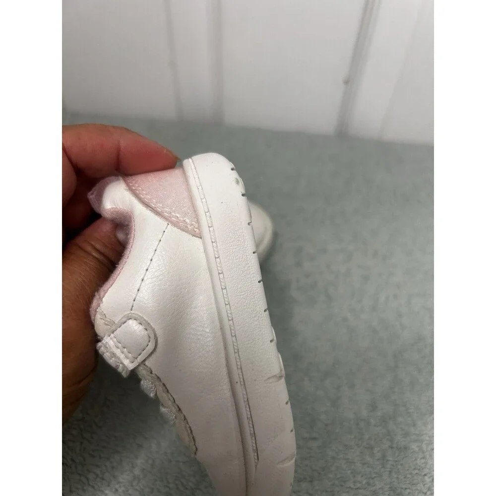 Carter’s Toddler Girls White Pink Heart Hook & Loop Sneakers Size 3.5M